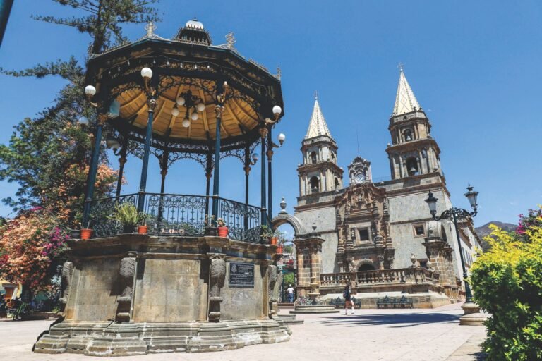 GEMD_JALISCO_RUTA-DEL-PEREGRINO_TALPA-DE-ALLENDE_BASILICA-DE-NTRASENORADETALPA_PJ_ok